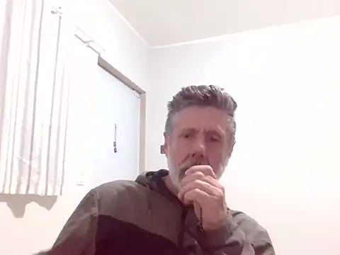 Chat +18 de machoalpha459 ao vivo