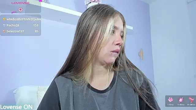 צ'אט XXX בשידור חי של nataly_rodri
