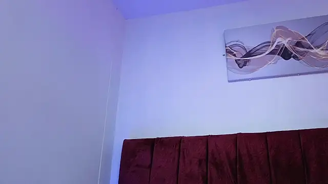 Violeta_Tepes Adlı Modelin Canlı XXX Sohbeti