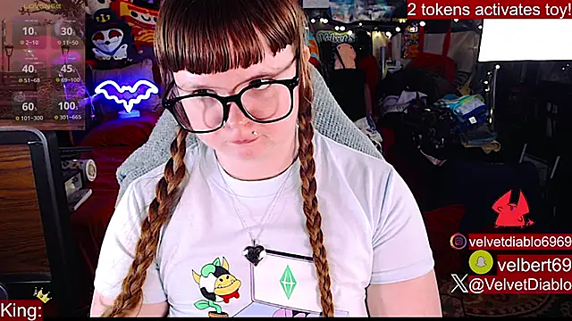 Chat XXX en directo de VelvetDiablo