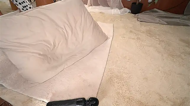Innocenthish's Live XXX Chat