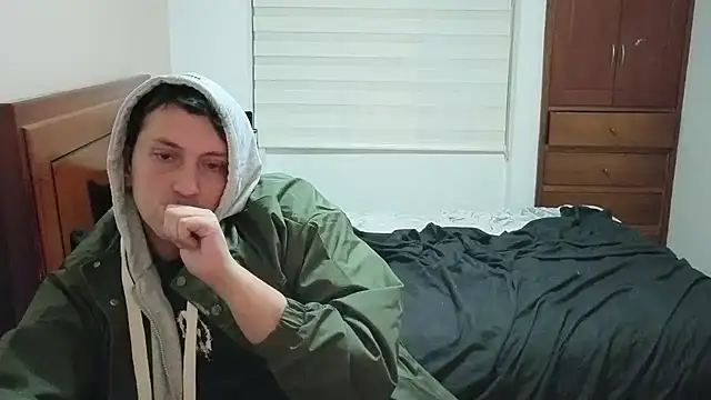 hardaftercum Chat XXX in diretta