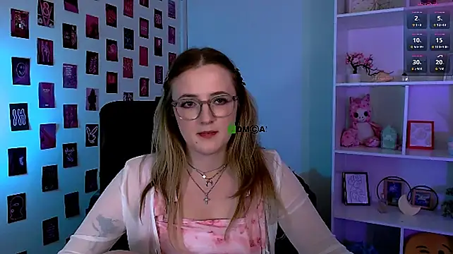 luna_berryy Chat XXX live