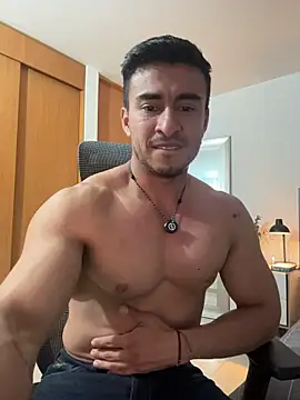 Chat +18 de Chris_Clarck ao vivo
