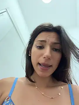 Онлайн чат XXX -_MiaQueen_-