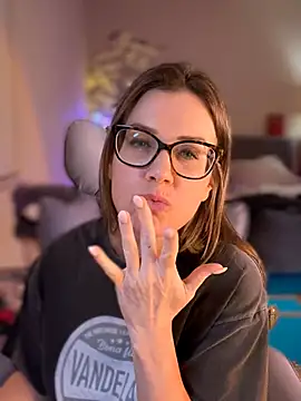 MaiseKnox's Live XXX Chat