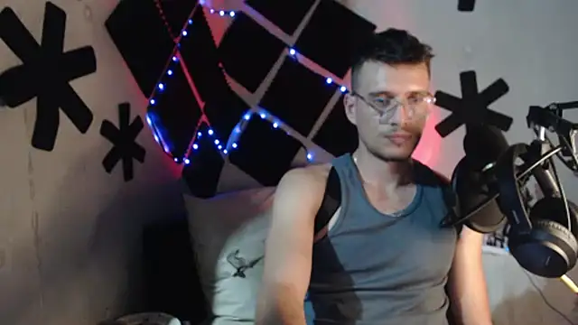 Chat XXX Live roystonee01