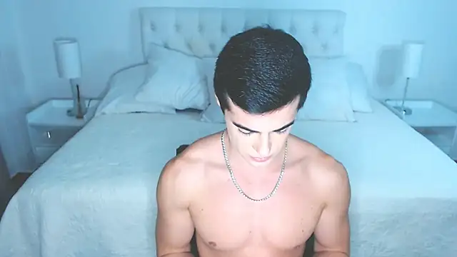 mr_hunterx Chat XXX in diretta