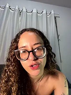 Chat XXX ao vivo de Anamyst