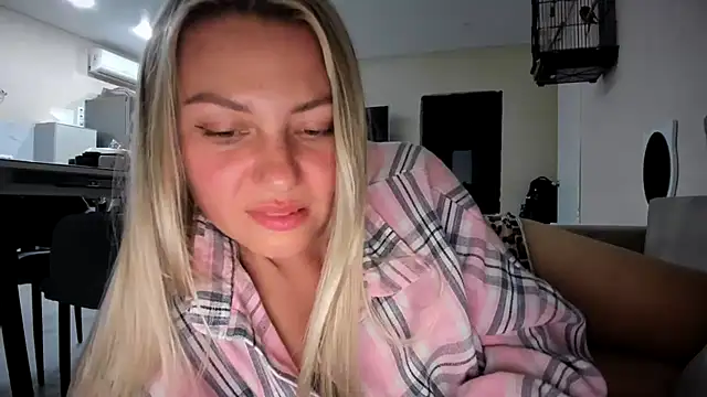 MonicaSweettty's Live XXX Chat