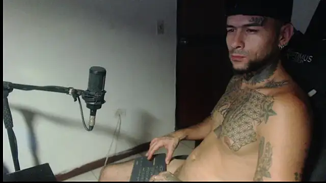 ROOKERT live XXX chat