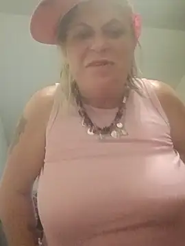 Chat XXX en directo de Playmate86