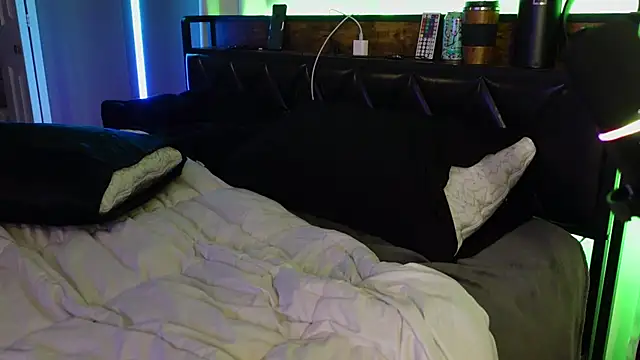 Czat XXX na żywo – Ghost11_11