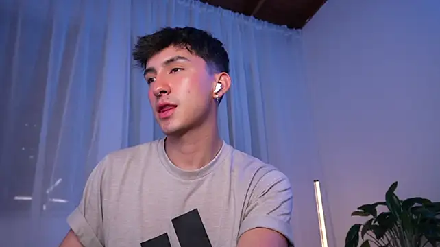 sweettaaron01のライブXXXチャット