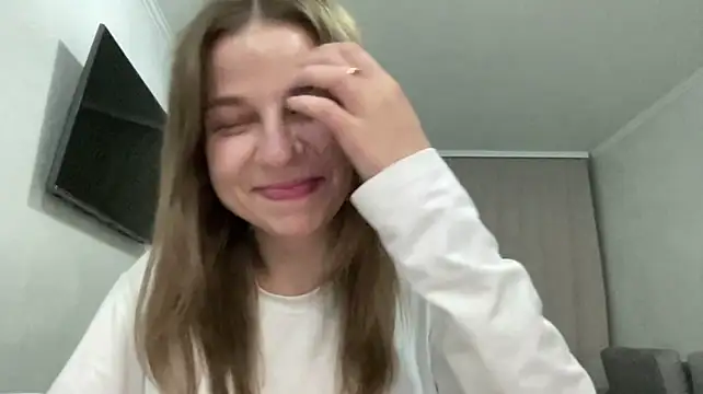 HwaTrippel's Live XXX Chat