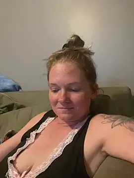 Chat XXX en directo de kaylababyluv