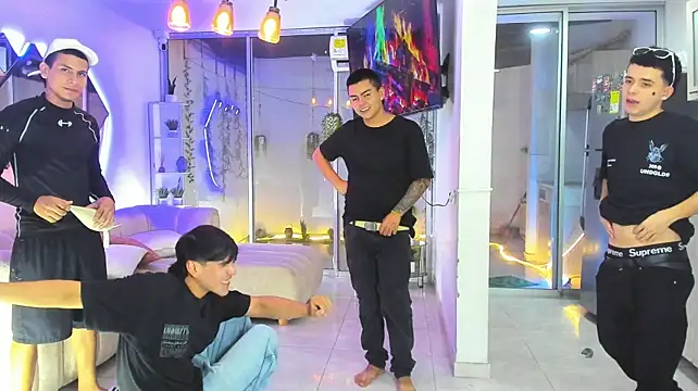 HouseofwarriosのライブXXXチャット