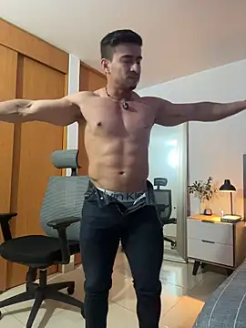 Chris_Clarck's Live XXX Chat