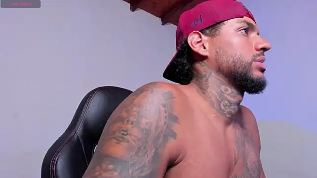 Chat +18 de LuigiVitale_1 ao vivo