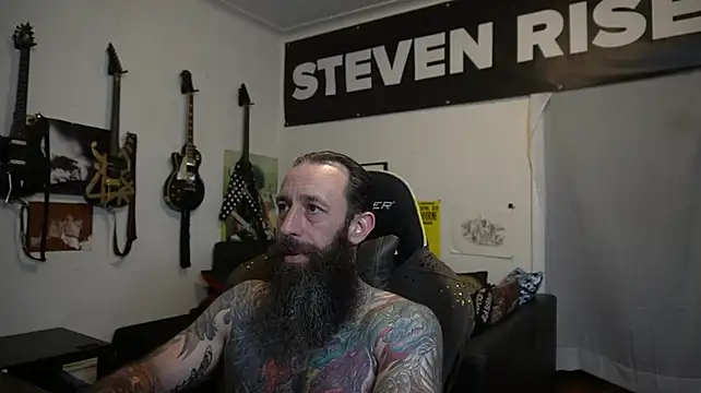 Czat XXX na żywo – StevenRiseNYC