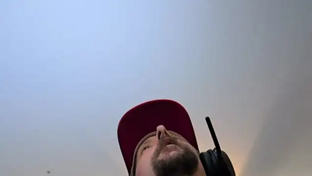 Opondestre00420 – Naživo XXX chat