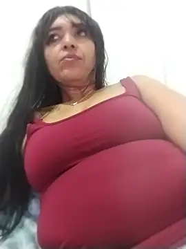 Chatroom XXX en direct de korayma_torres