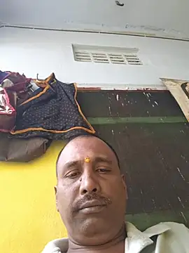 Priyasexcpl's Live XXX Chat
