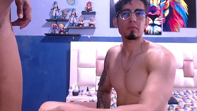 KaliAndLeonn Live XXX chat
