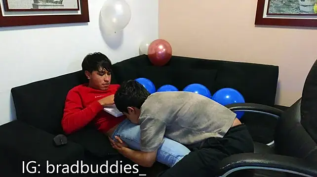 bratbuddies' Live XXX Chat