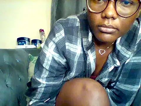 Chatroom XXX en direct de Sinful_shadow