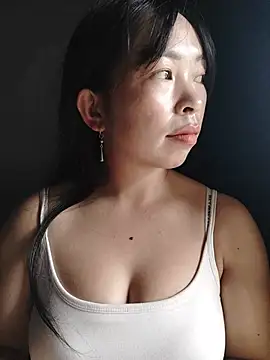 Chat XXX ao vivo de Onehittt