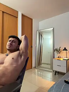 Czat XXX na żywo – Chris_Clarck