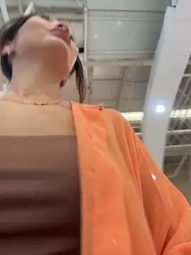 Chat XXX Live lean_lie8