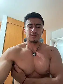 Chris_Clarck live XXX chat