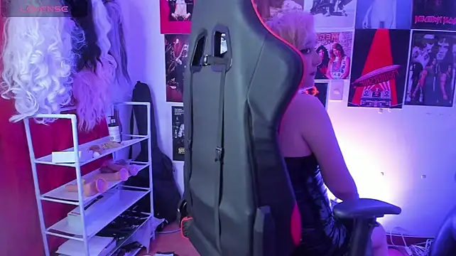 Chat XXX Live mistresscrowley666