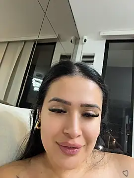 Sara_fun Show in webcam