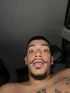 Chat XXX ao vivo de ChristopherLukka