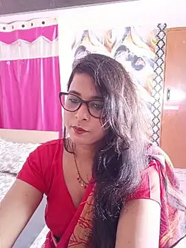 Chat +18 de Soni_1191 ao vivo