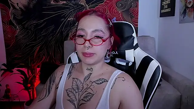 annika_taylor Adlı Modelin Canlı XXX Sohbeti