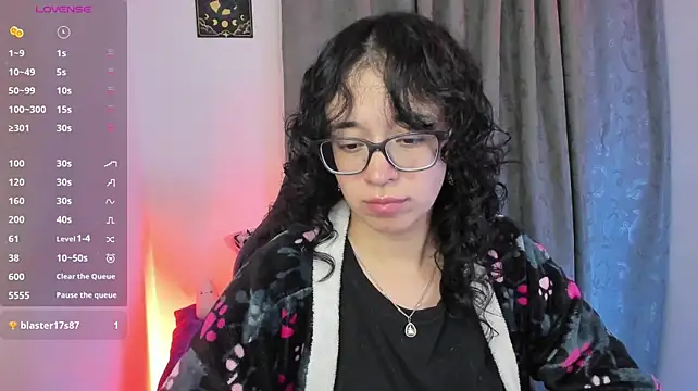 XXX chat uživo modela indra_cam