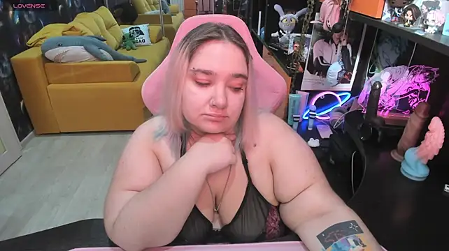 Softie_Sofy Chat XXX live