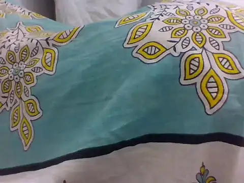 Lavine_001's Live XXX Chat