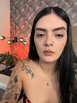 Chat +18 de AliceRitter ao vivo