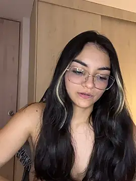 Cat2525's Live XXX Chat