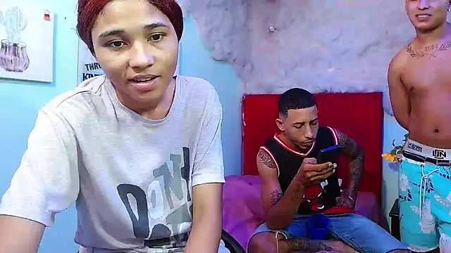 Živý XXX chat destroy_girls