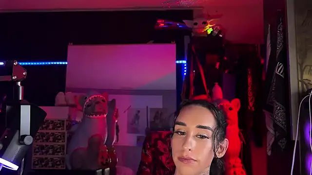 xoFrankie XXX чат на живо