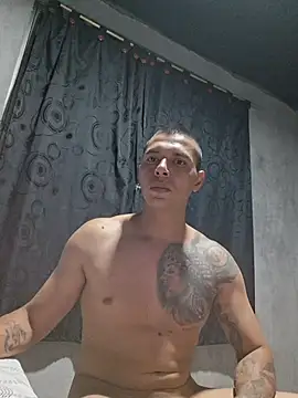Andrezzz69 Obrolan Langsung XXX