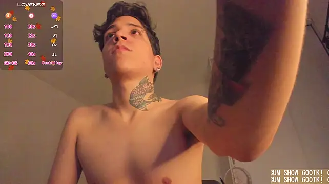 Michael_v77 Chat XXX in diretta