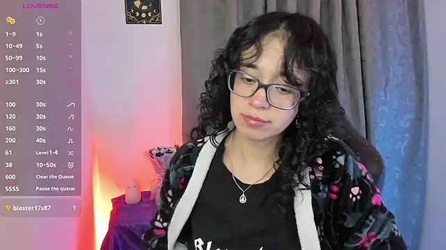 indra_cam Adlı Modelin Canlı XXX Sohbeti