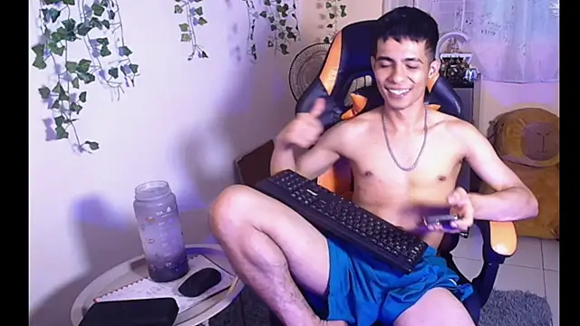 Онлайн чат XXX Apolo_fox22